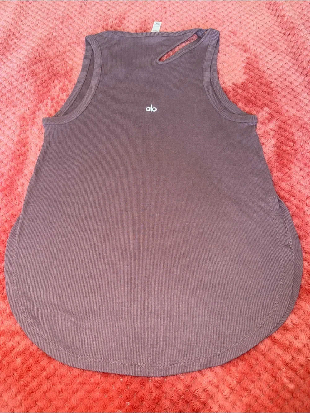 Alo Peak Cutout Ribbed Tank
